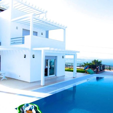Luxury Villa With Amazing View, Çeşme المظهر الخارجي الصورة