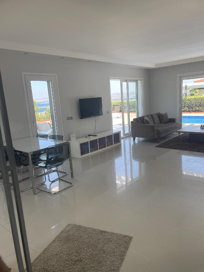 Luxury Villa With Amazing View, Çeşme المظهر الخارجي الصورة